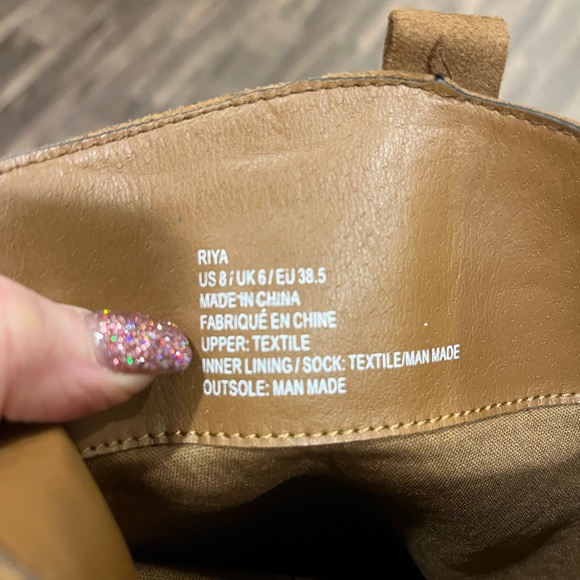 Like New JustFab Riya Camel Brown Suede Boots Size 8 - Picture 5 of 5